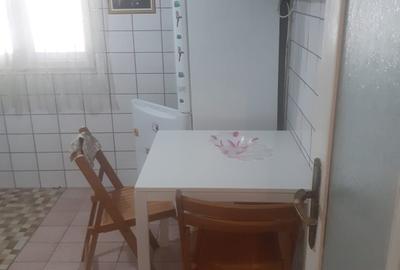 Decebal.Dristorului,vila cu 3 cam,subsol parter,et.1+mansarda,centrala,mobilata - 9