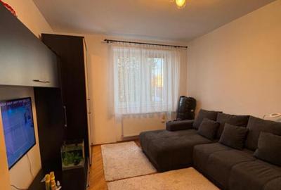 Apartament cu 3 camere semidecomandat în Central - 9