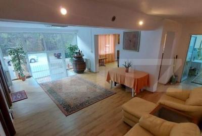 Oportunitate !!!! Cabana 360 mp, teren 840 mp, Moroeni - 2