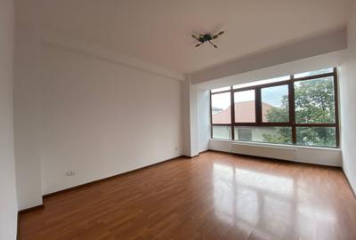 Voluntari,Bulevardul Volutari,renovat nou,bucataria este noua,utilat,A/C,parcare - 2