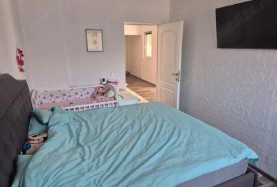 Casa de vanzare 3 camere - 3