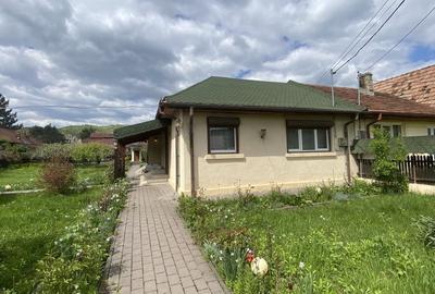 Casă cu 4 camere în Central - 7