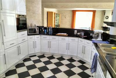 Casa de vanzare - 2