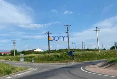 Spațiu comercial, de 1,300 mp, în Central - 1