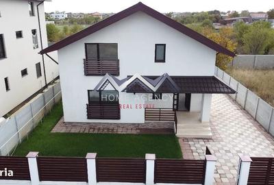 Casă cu 5 camere cu Teren 400 Mp în Balotești