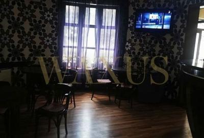 Spațiu comercial, de 300 mp, în Central - 4