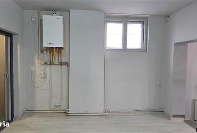 Spațiu comercial, de 80 mp, în Florilor - 12
