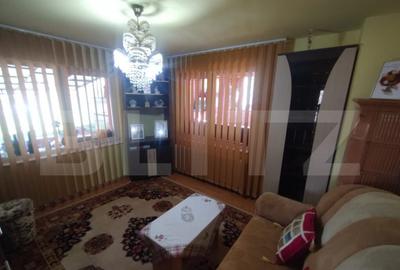 EXCLUSIVITATE! Casa cu 4 camere, 130 mp, 20 ari teren, zona - 2