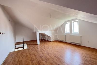 Apartament 2 camere, tip mansarda, Str. Plugarilor - 8
