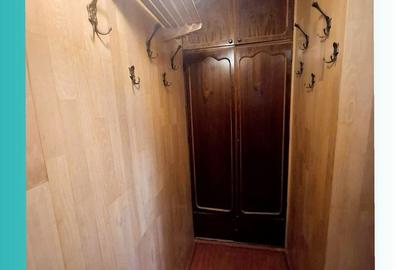 Apartament cu 2 camere decomandat în 9 Mai - 2