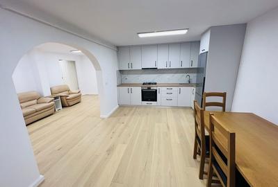 Apartament cu 3 camere decomandat în Central - 4