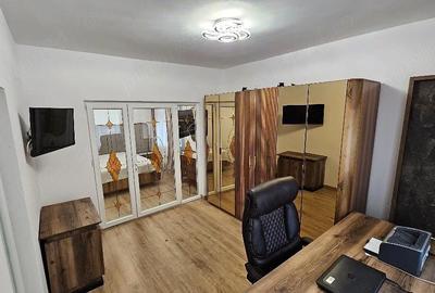 Casă cu 5 camere cu Teren 300 Mp în Central - 7