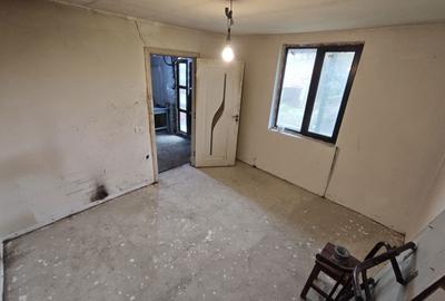 Casă cu 2 camere în Clondiru - 3