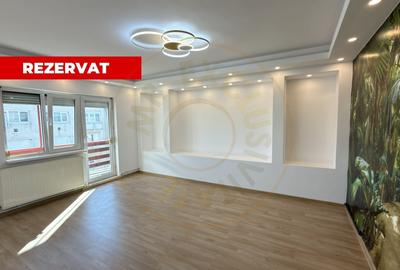 Apartament cu 3 camere decomandat, mobilat în Carei - 1