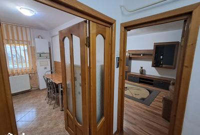 Apartament cu 3 camere în Central - 14