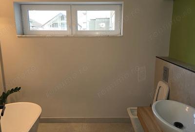 Apartament cu 4 camere decomandat în Micul Dallas - 12