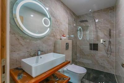 Spațiu comercial, de 470 mp, în Central - 8