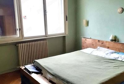 4 cam dec loc parcare in curte vedere intre Tribunal si Punctele Cardinale - 6