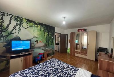 Apartament cu 2 camere decomandat, mobilat în Hotvon - 1