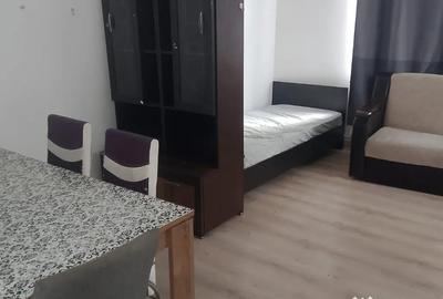 Casă cu 4 camere în Central - 2