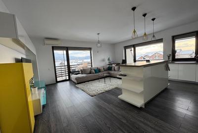 Apartament cu 3 camere decomandat, mobilat în Tractorul - 3