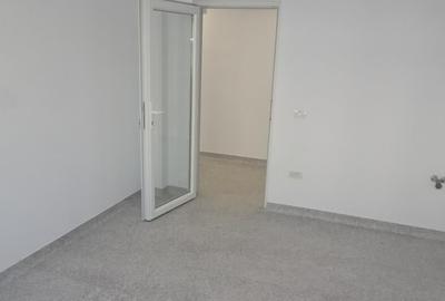 Inchiriez 3 cabinete medicale in Deva, zona Dacia, etaj 1, - 7