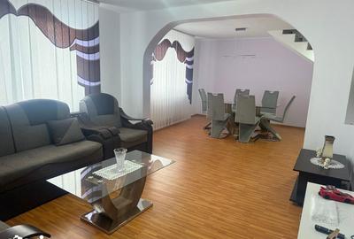 Casă cu 3 camere cu Teren 3000 Mp în Șotânga - 18