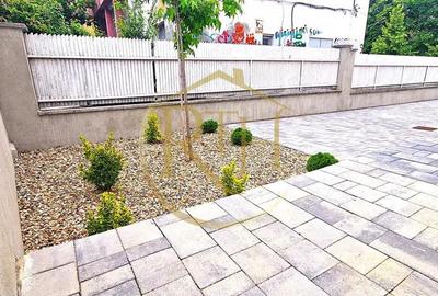 Apartament SAD de inchiriat intr-un triplex locuin?a sau diverse activita?i - 1