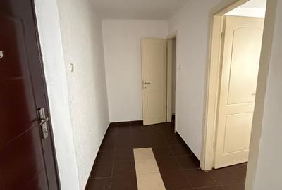 Apartament cu 2 camere decomandat în Romană - 4