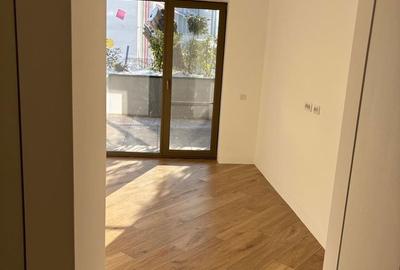 Apartament cu 4 camere în Ștefan cel Mare - 9