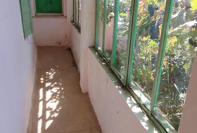 Casă cu 4 camere în Alioș - 10