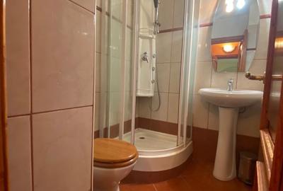 Apartament cu 4 camere decomandat în Mangalia - 9