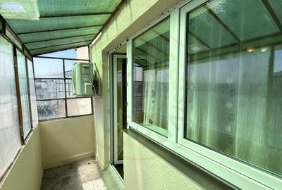 Apartament cu 3 camere semidecomandat în Carei - 9