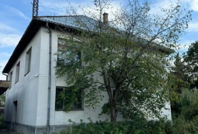 Teren de 24152 mp, în Central - 3