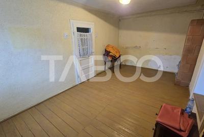Apartament de vanzare 2 camere pretabil regim hotelier Orasul de Jos - 3