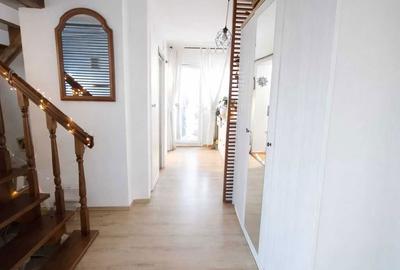Casă cu 4 camere cu Teren 225 Mp în Ghiroda - 8