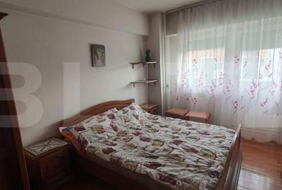 Apartament cu 4 camere, mobilat în Central - 1