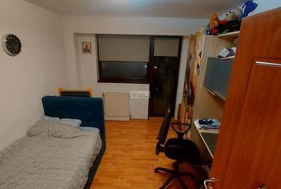 Apartament cu 4 camere decomandat în Autogară - 3