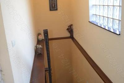 Busteni-Pensiune de vanzare - 4