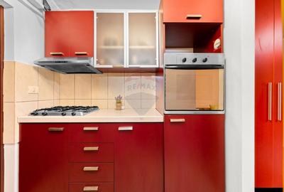 Garsonierǎ de vânzare strada Cocorilor - 2