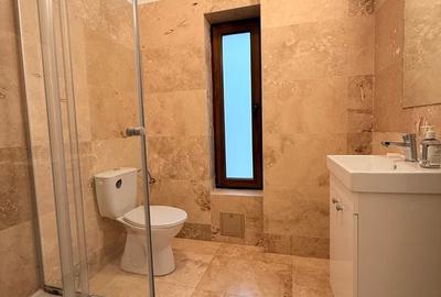 Casă individuală cu 4 camere cu Canalizare în Central - 11