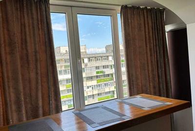 Apartament cu 3 camere decomandat în Drumul Taberei - 3