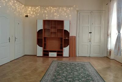 Apartament cu 2 camere semidecomandat în Sighișoara