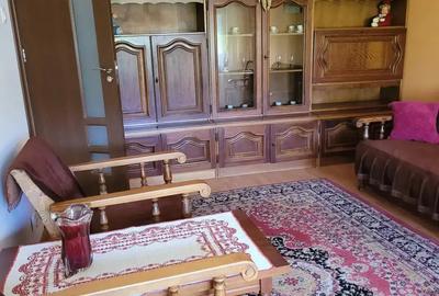 Inchiriez apartament 2 camere Zona Brotacei - 4