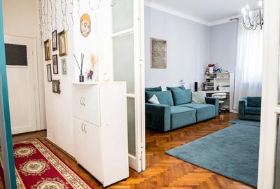 🏡 Locuință deosebită cu 3 camere, terasă și curte – Centru | Comision 0% - 5