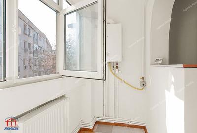 Garsonieră decomandată, mobilată în Port - 8