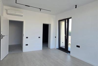 Duplex cu 8 camere cu Canalizare în Faleza Nord - 3