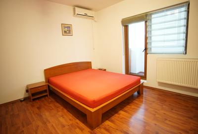 Apartament cu 3 camere decomandat, mobilat în Nerva Traian - 9