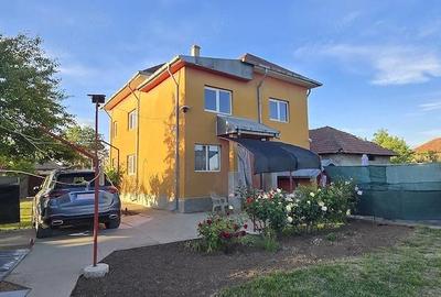 Casă cu 9 camere cu Teren 1400 Mp în Central - 3