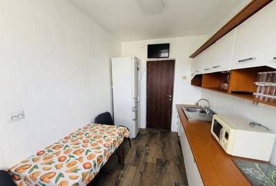 Apartament cu 2 camere decomandat în Rahova - 4